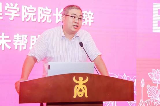 //808qianbao.net/__local/F/85/55/DE05BAD9DA9245992067041B1C2_BDC92E47_1020C.jpg