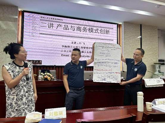 //808qianbao.net/__local/6/E8/48/7BF3DD54089DDD9B2FE6A12E333_BA7A00A8_F02BF.png